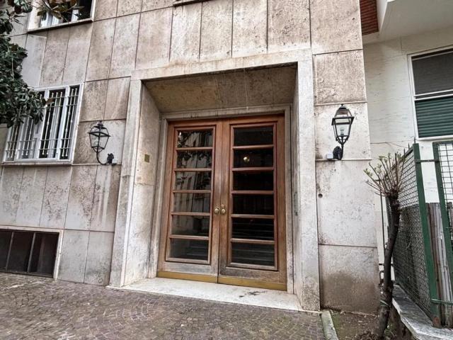 Appartamento in affitto a Roma roma della giuliana,83b, posto auto, ascensore, centrale TrovaCasa