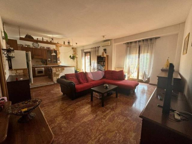 Appartamento in affitto a Roma via mussomeli, 30, parzialmente arredato, zona servita, luminoso TrovaCasa