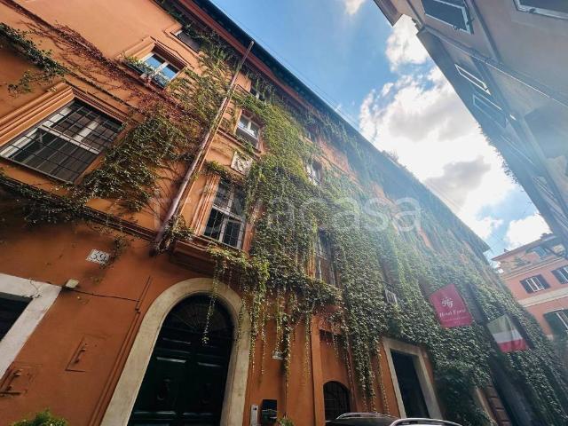 Appartamento in affitto a Roma via Margutta, arredato, terrazzo, ascensore TrovaCasa