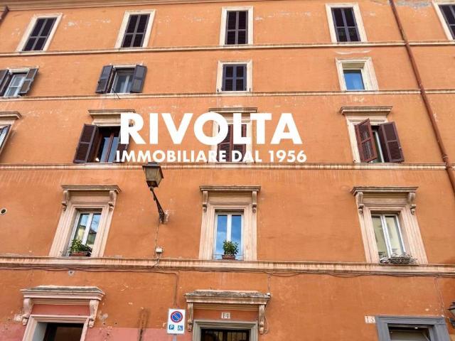Appartamento in affitto a Roma via Menotti Garibaldi, arredato, terrazzo, riscaldamento autonomo TrovaCasa
