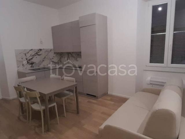 Appartamento in affitto a Roma via Michele di Lando, arredato, ristrutturato, luminoso TrovaCasa