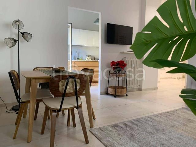 Appartamento in affitto a Roma via Monte Autore, arredato, giardino, terrazzo TrovaCasa