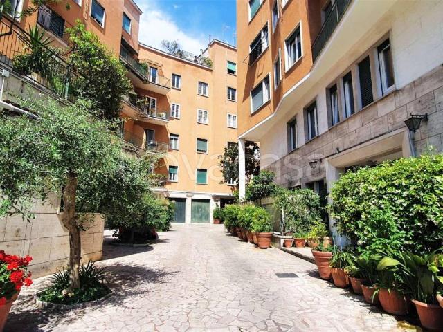 Appartamento in affitto a Roma via Monte delle Gioie, parzialmente arredato, doppia esposizione, ristrutturato TrovaCasa