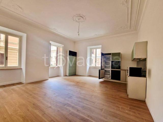 Appartamento in affitto a Roma via Ofanto, non arredato/vuoto, aria condizionata, cucina a vista TrovaCasa