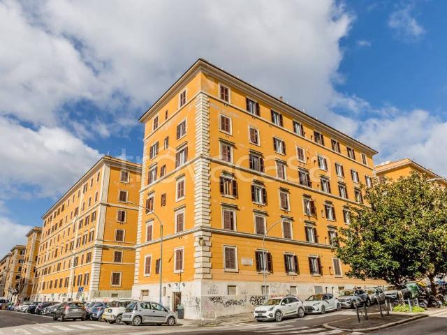 Appartamento in affitto a Roma via Orvieto, 25, arredato, servizio di portineria, ripostiglio TrovaCasa