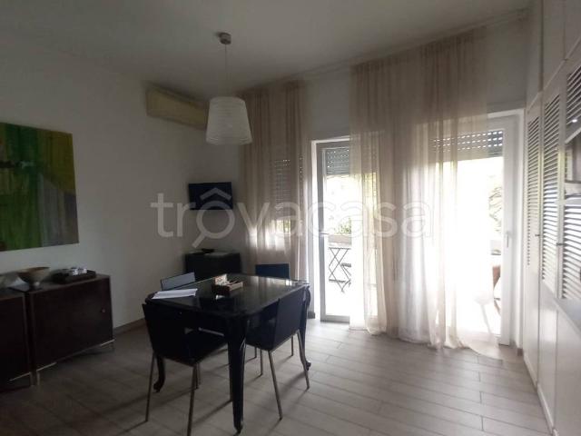 Appartamento in affitto a Roma via Aurelia Antica, 425, arredato, vicinanze negozi, balcone TrovaCasa