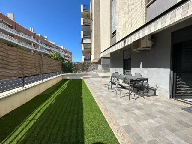 Appartamento in affitto a Roma via Alberto Giolitti, arredato, giardino privato, posto auto coperto TrovaCasa