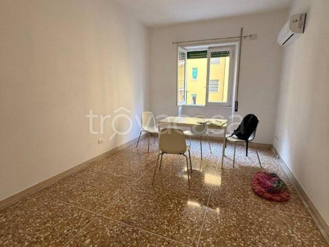 Appartamento in affitto a Roma via Antrodoco, arredato, luminoso, balcone TrovaCasa
