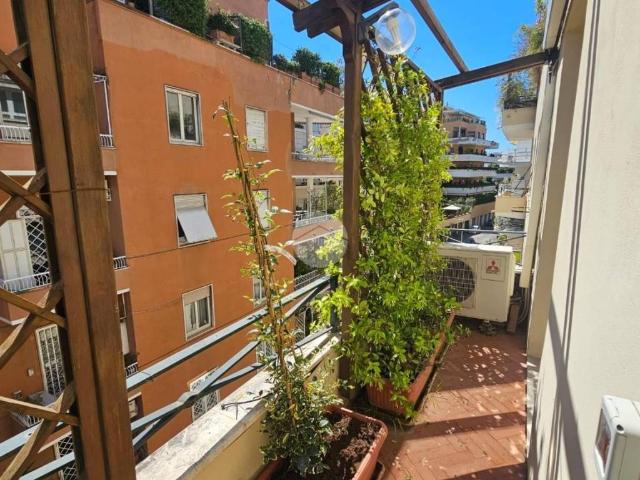Appartamento in affitto a Roma via archimede, 112, arredato, ascensore, servizio di portineria TrovaCasa