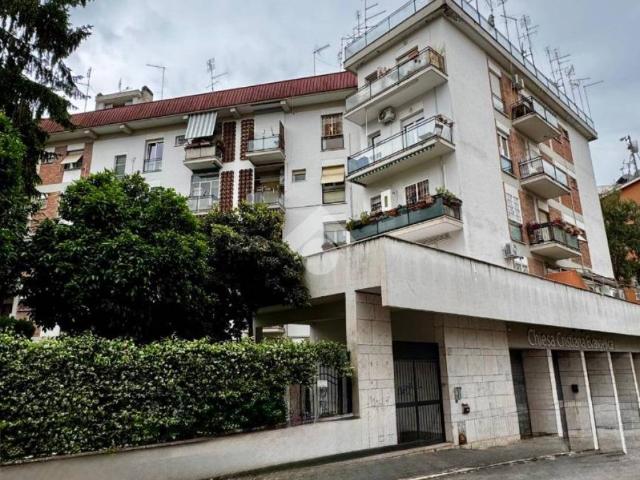 Appartamento in affitto a Roma via bacci, 4, arredato, terrazzo, doppi vetri TrovaCasa