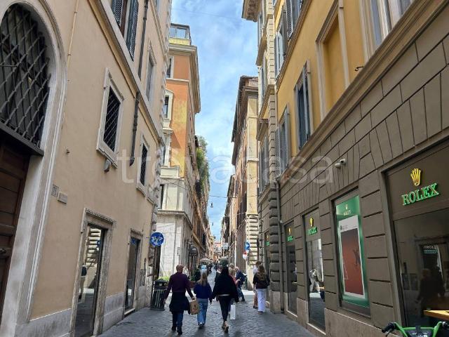 Appartamento in affitto a Roma via Belsiana, 71, non arredato/vuoto, cucina abitabile, studio TrovaCasa