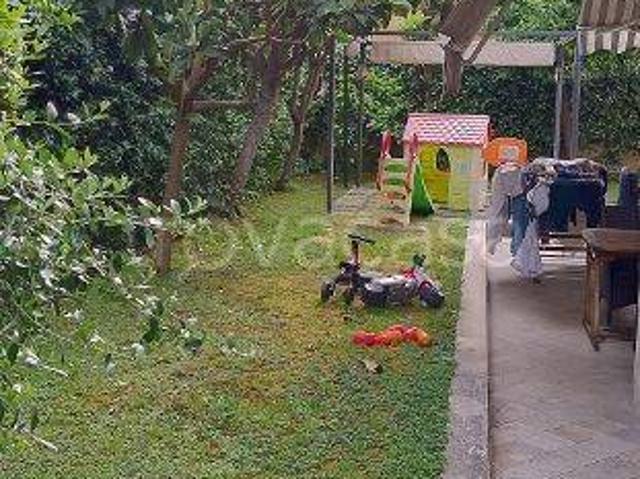 Appartamento in affitto a Roma via Casamari, giardino privato, terrazzo, parzialmente arredato TrovaCasa
