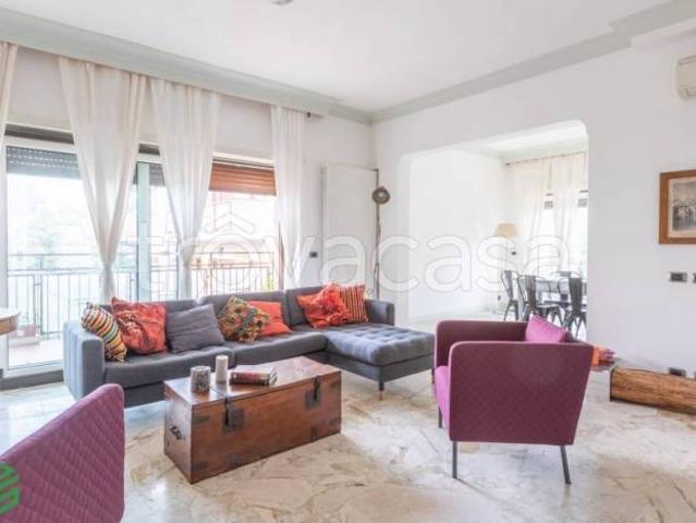 Appartamento in affitto a Roma via Cassia, 877, arredato, box, terrazzo TrovaCasa