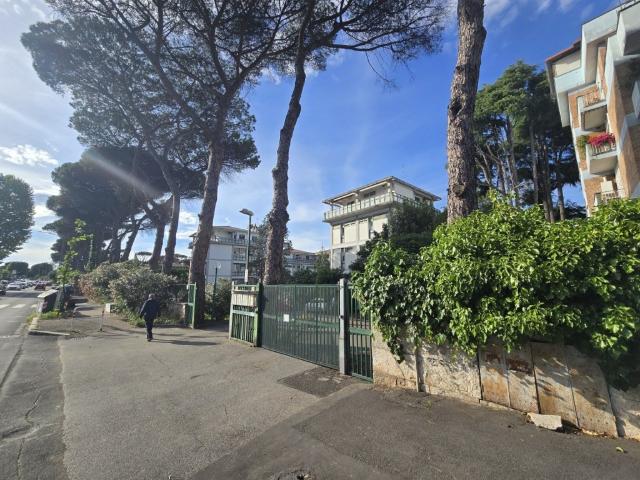 Appartamento in affitto a Roma via Cassia, 964, posto auto, riscaldamento autonomo, parzialmente arredato TrovaCasa