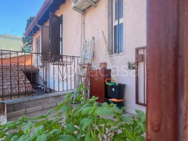 Appartamento in affitto a Roma via Capua, 13, arredato, giardino privato, terrazzo TrovaCasa