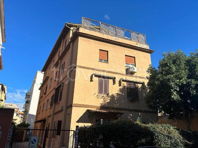 Appartamento in affitto a Roma via Cesare Lombroso, arredato, riscaldamento autonomo, cucina abitabile TrovaCasa