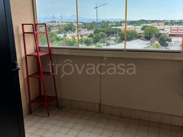 Appartamento in affitto a Roma via Claudio Truffi, arredato, terrazzo, riscaldamento autonomo TrovaCasa