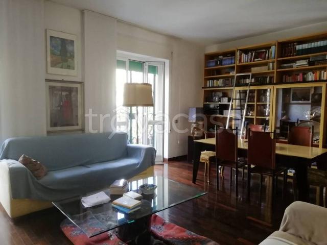 Appartamento in affitto a Roma via Collalto Sabino, arredato, riscaldamento centralizzato, parquet TrovaCasa