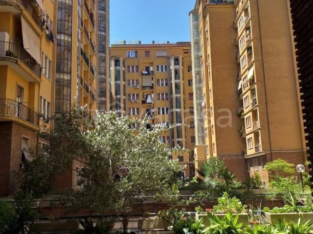 Appartamento in affitto a Roma via Costantino Corvisieri, arredato, ristrutturato, terrazzo abitabile/ampio TrovaCasa