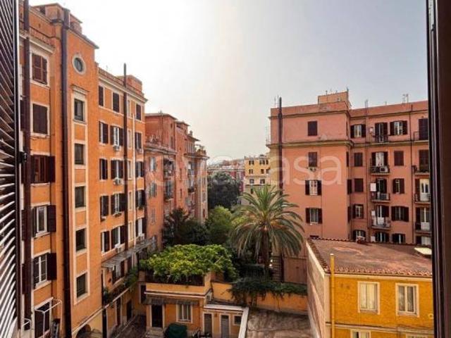 Appartamento in affitto a Roma via Crescenzio, 91, Borgo