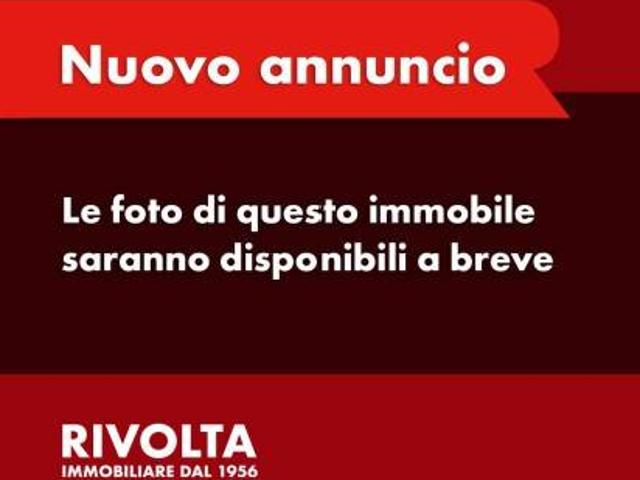 Appartamento in affitto a Roma via Dardanelli, immobile di prestigio, parzialmente arredato, contesto signorile TrovaCasa