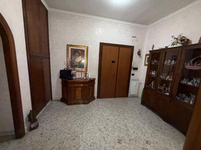 Appartamento in affitto a Roma via degli Ortaggi, arredato, ascensore, riscaldamento centralizzato TrovaCasa