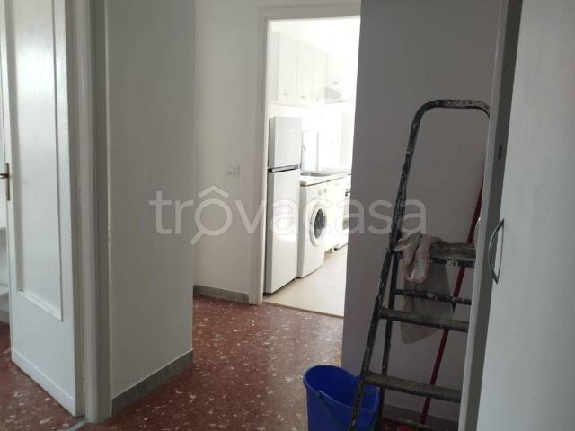 Appartamento in affitto a Roma via degli Ortaggi, parzialmente arredato, lavatrice, luminoso TrovaCasa