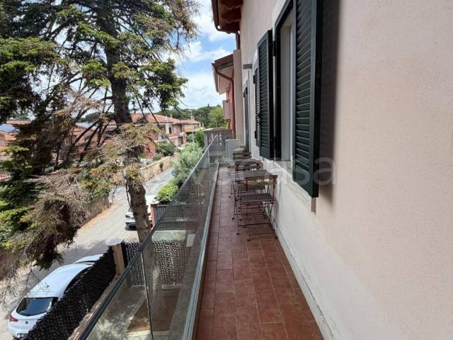 Appartamento in affitto a Roma via dei Carvilii, balcone, cucina a vista TrovaCasa