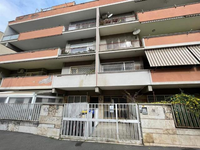 Appartamento in affitto a Roma via dei corazzieri 47, arredato, terrazzo, ascensore TrovaCasa