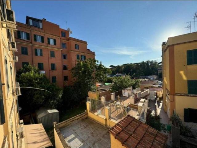 Appartamento in affitto a Roma via dei Quintili, 259, arredato, ristrutturato, senza ascensore TrovaCasa
