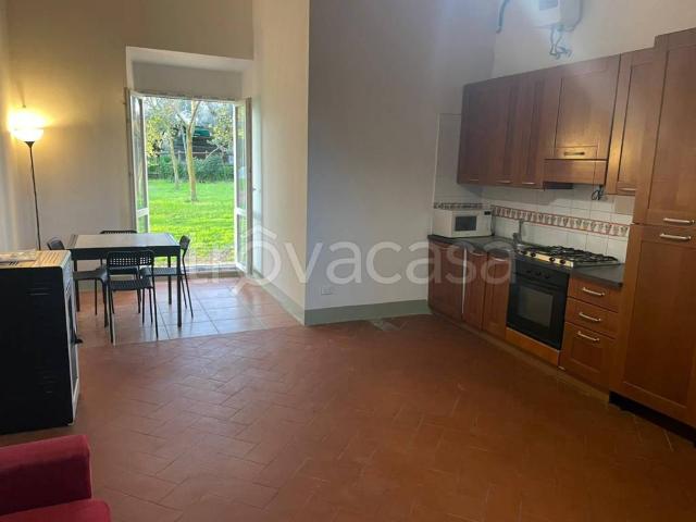 Appartamento in affitto a Roma via del Casale di Sant'Angelo, 1092, arredato, giardino, angolo cottura TrovaCasa