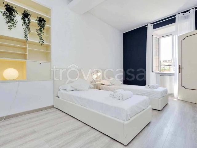 Appartamento in affitto a Roma via della Mercede, ascensore, aria condizionata, terrazzo soleggiato TrovaCasa