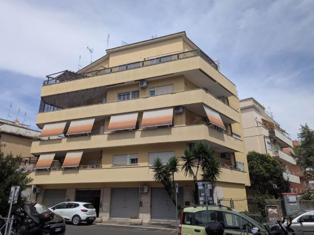 Appartamento in affitto a Roma via dell'Assunzione 89, arredato, riscaldamento autonomo, ristrutturato TrovaCasa