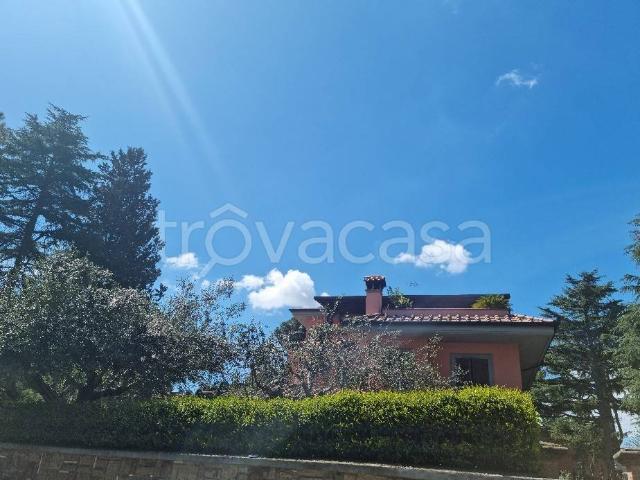 Appartamento in affitto a Roma via di Valle Alessandra, arredato, terrazzo, cucina abitabile TrovaCasa