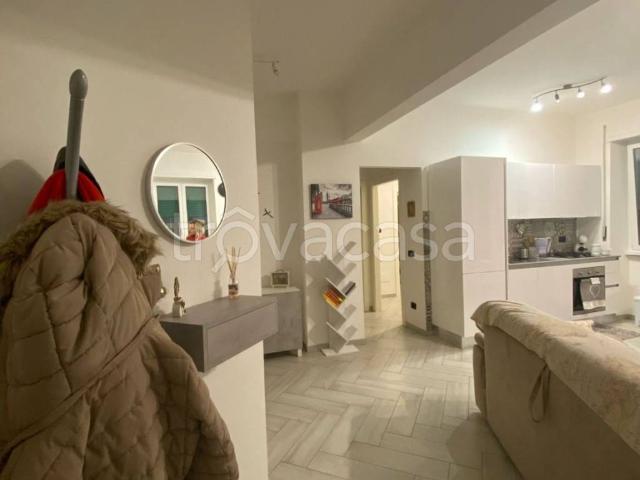 Appartamento in affitto a Roma via Emilio Lepido, 3, arredato, ascensore, vicinanze negozi TrovaCasa