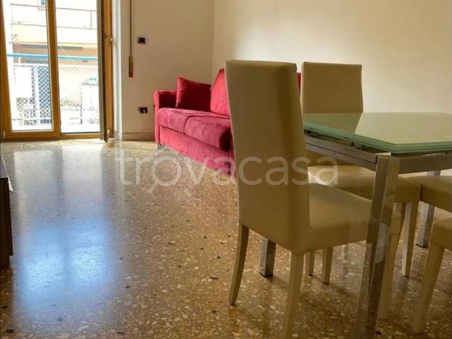 Appartamento in affitto a Roma via Federico Barocci, arredato, ascensore, doppia esposizione TrovaCasa