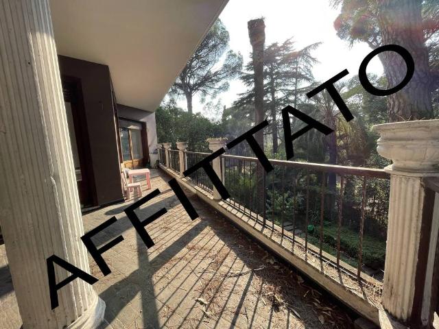 Appartamento in affitto a Roma via Flaminia, 497, non arredato/vuoto, terrazzo, riscaldamento autonomo TrovaCasa