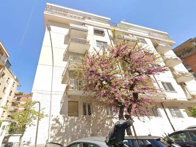 Appartamento in affitto a Roma via Francesco Saverio Nitti, arredato, centrale, zona residenziale TrovaCasa