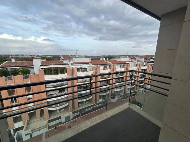 Appartamento in affitto a Roma via Giana Anguissola No Number, box, terrazzo, studio TrovaCasa