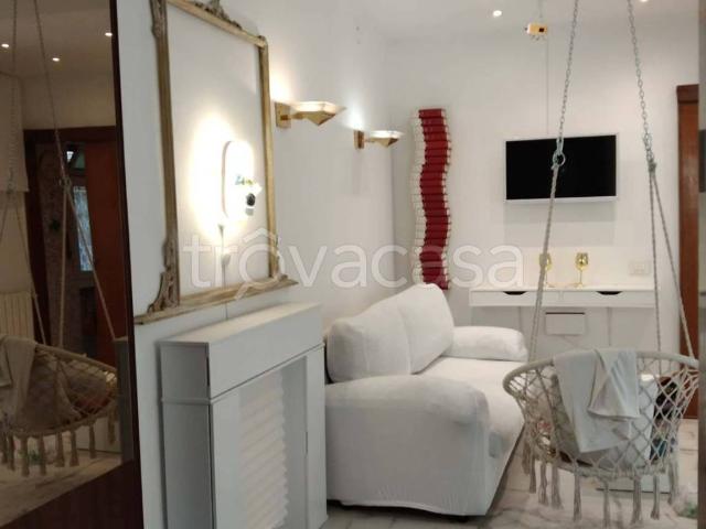 Appartamento in affitto a Roma via Giacinta Pezzana, arredato, terrazzo, centrale TrovaCasa