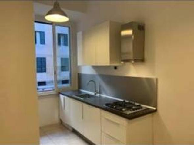 Appartamento in affitto a Roma via Giovanni Pacini, parzialmente arredato, cucina abitabile, ripostiglio TrovaCasa