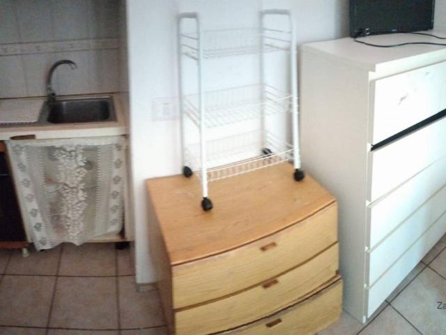 Appartamento in affitto a Roma via Gradoli, 75, arredato, zona residenziale, lavatrice TrovaCasa