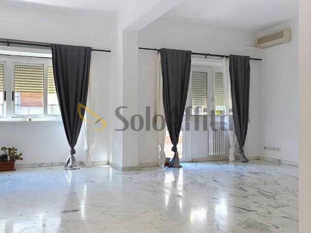 Appartamento in affitto a Roma via Gregorio vii, 269, non arredato/vuoto, box, ristrutturato TrovaCasa