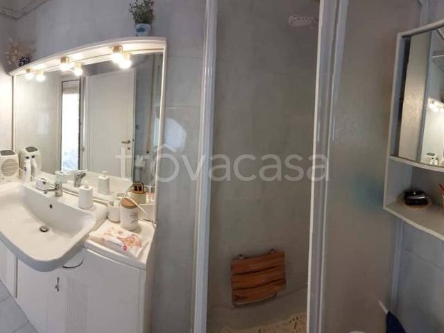 Appartamento in affitto a Roma via Imperia, arredato, terrazzo, ascensore TrovaCasa