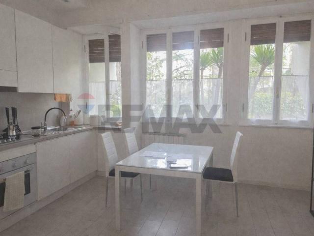 Appartamento in affitto a Roma via Luigi Lilio, arredato, riscaldamento centralizzato, servizio di portineria TrovaCasa