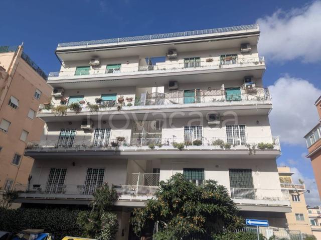 Appartamento in affitto a Roma via Lattanzio, 58, giardino privato, parzialmente arredato, buono stato TrovaCasa
