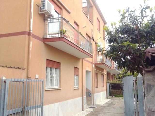 Appartamento in affitto a Roma via Punta Licosa 30, 00122 Rma, riscaldamento autonomo, vista panoramica, parzialmente arredato TrovaCasa