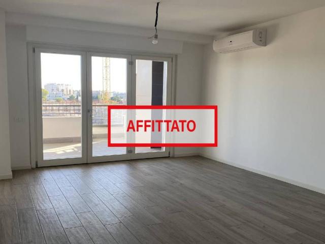 Appartamento in affitto a Roma via Pablo Neruda, arredato, box, terrazzo TrovaCasa
