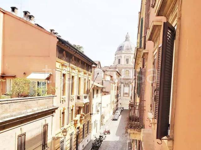 Appartamento in affitto a Roma via Paolina, arredato, terrazzo TrovaCasa