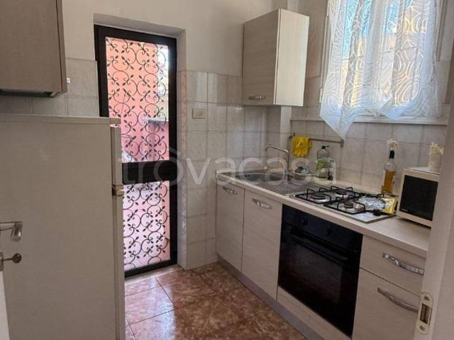 Appartamento in affitto a Roma via Palazzolo, arredato, terrazzo, cucina abitabile TrovaCasa